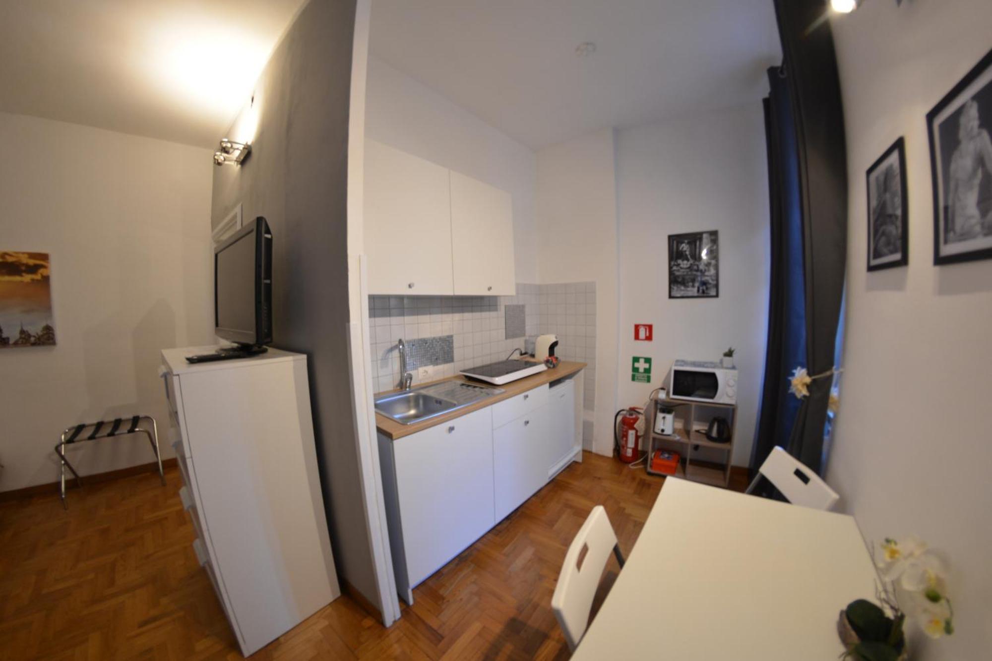 Charme De Rome Vatican Apartment Ngoại thất bức ảnh