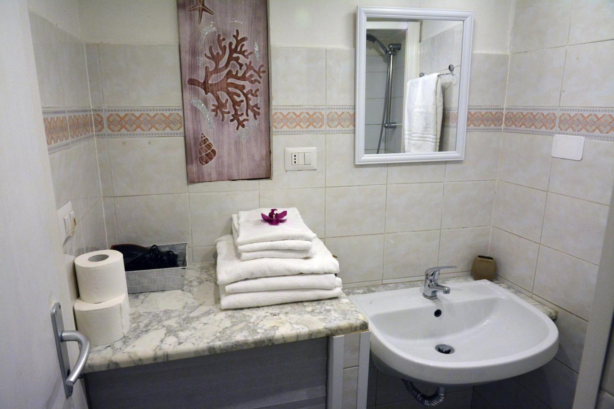 Charme De Rome Vatican Apartment Ngoại thất bức ảnh